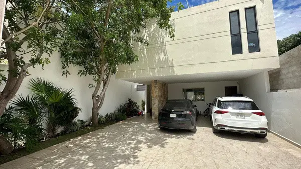 Casa en venta en Temozon Norte, Mérida — foto 2 de 11