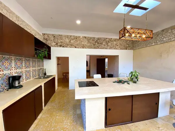 Casa Remodelada en el Centro de Mérida, Zona Santiago — foto 1 de 17