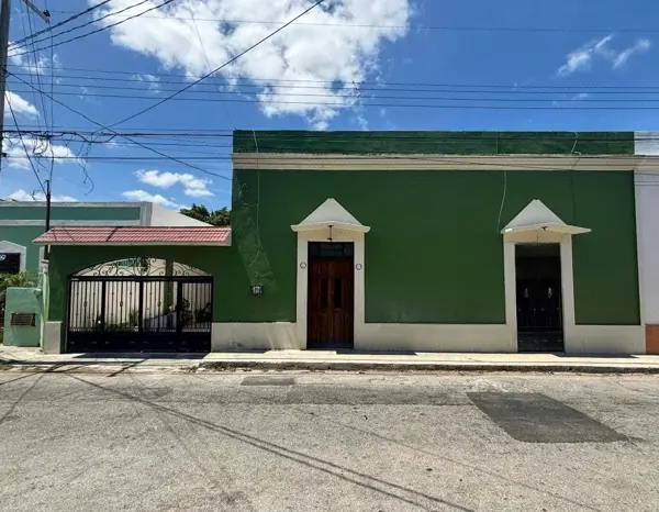 Hermosa Casa Estilo Colonial en Venta a Unas Cuadras del Parque de la Ermita — foto 1 de 13