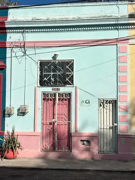 Casa en Venta Ideal para Remodelar, a Unas Cuadras del Barrio de Santiago Mérida — foto 1 de 13