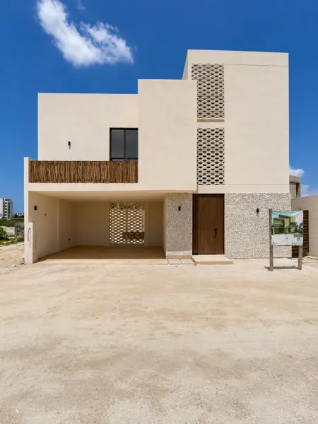 Villa de lujo en venta a 200m del mar | San Benito, Yucatán | Entrega inmediata — foto 1 de 32