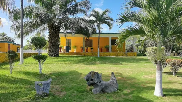 Preciosa casa de descanso ubicada en Mérida cerca de la reserva Cuxtal — foto 1 de 9