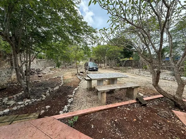 Terreno de 2,000 M2 en Venta en Santa Cruz Palomeque, Mérida — foto 1 de 10