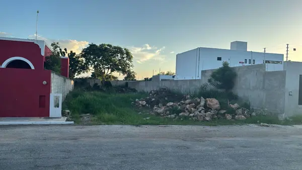 Terreno al norte de Mérida, Yucatán en privada de Cholul — foto 1 de 3