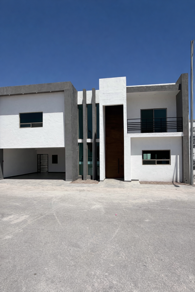 Casa en venta con 3 habitaciones en Las Quintas, Cerrada Tamarindos, Torreón Coahuila. — foto 1 de 31