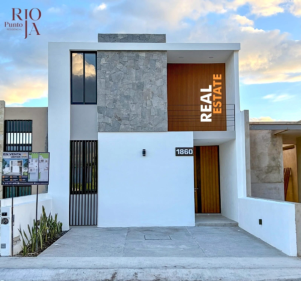 Casa en Punto Rioja, Colima, Colima — foto 1 de 10
