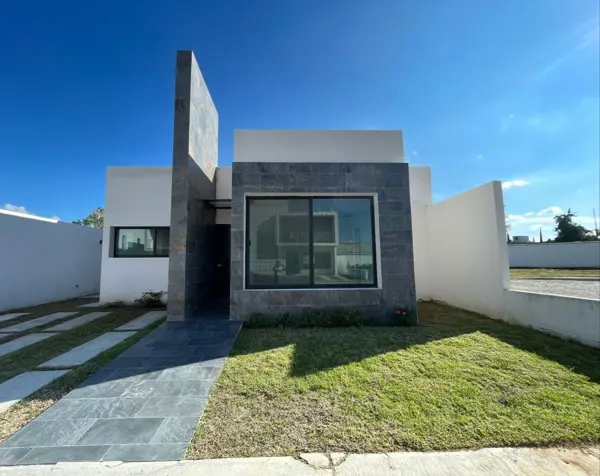 Casa en Venta San Juan del Rio, Queretaro — foto 1 de 18