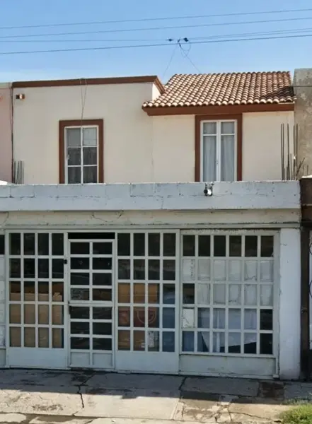 Casa Residencial en Venta en el Secreto 1 Ote, Torreon, Coah — foto 1 de 11