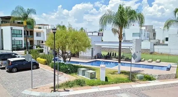 Casa en venta en Pedregal de Schoenstatt, Corregidora — foto 3 de 26