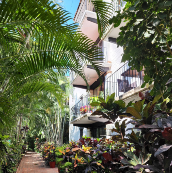 Departamento 2 Recamaras, Condominios Marbella, Puerto Vallarta — foto 1 de 10