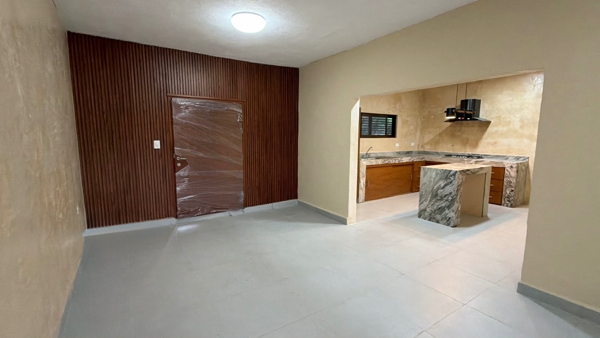 vivir en la miguel aleman, merida, venta casa, 1 planta con alberca — foto 1 de 19