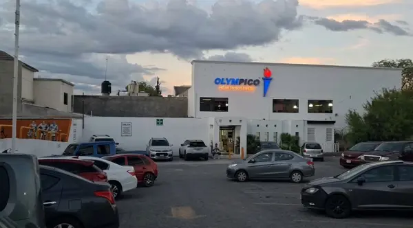 Propiedad Comercial Comercial en Venta (Opción a Gimnasio Equipado) - Zona Dorada, Saltillo — foto 1 de 11