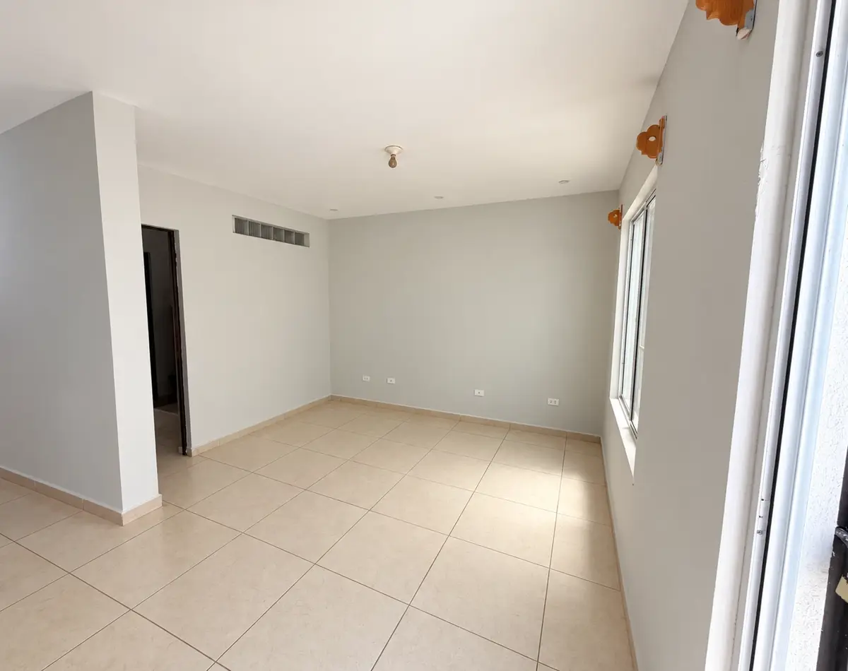 Casa en Venta en La Morada Residencial, Apodaca, Nuevo León — foto 3