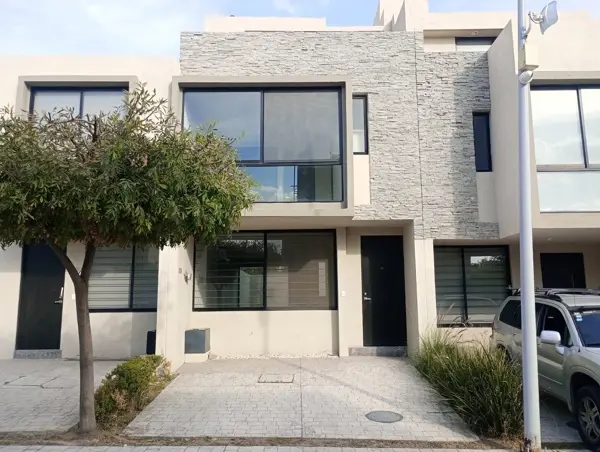 Casa en remate en Villas Santa Sofía, Tlajomulco de Zúñiga — foto 2 de 18