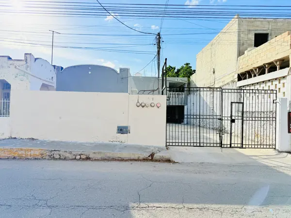 Propiedad en Venta en el Centro-Oriente de Mérida, Yuc. — foto 1 de 17