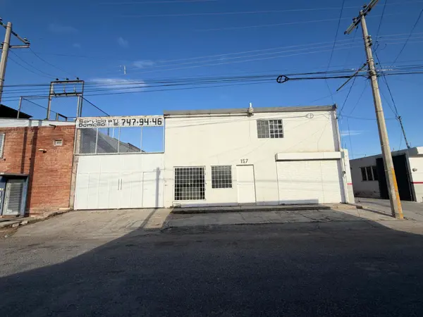 Bodega en Leandro Rovirosa Wade, Torreón, Coahuila de Zaragoza — foto 1 de 17