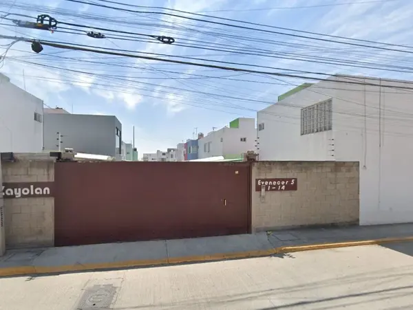 Casa en venta en Zayolan, Cuautlancingo — foto 2 de 10