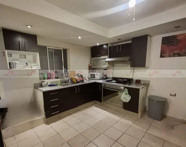 Casa en venta en Bosques del Rey, Guadalupe — foto 2 de 15