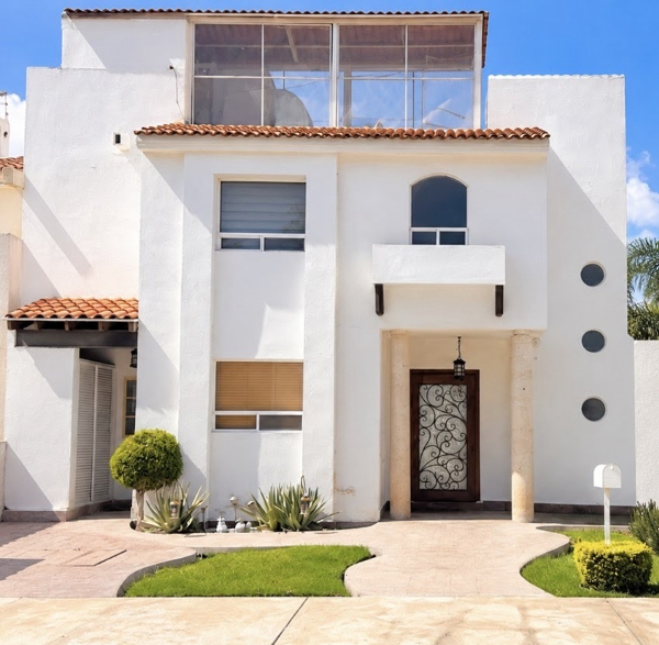 Casa en venta en Fraccionamiento Santa Bárbara, Torreón, Coahuila — foto 1 de 14