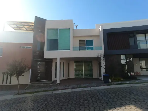 Casa en Lomas de Angelópolis, San Andrés Cholula, Puebla — foto 1 de 9
