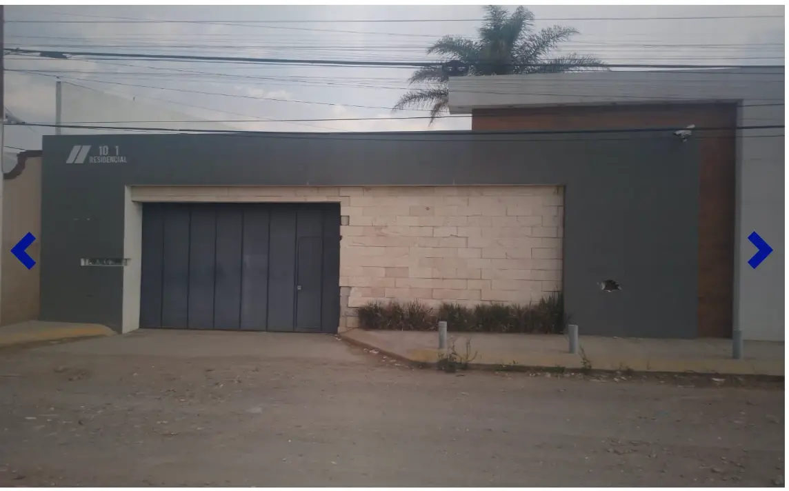 Vista 2 de Casa en venta en Santiago Momoxpan, 3 recámaras, amplio terreno y garaje