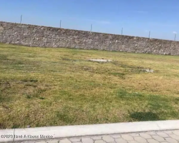 Terreno en venta en Llano Grande, Metepec — foto 2 de 14
