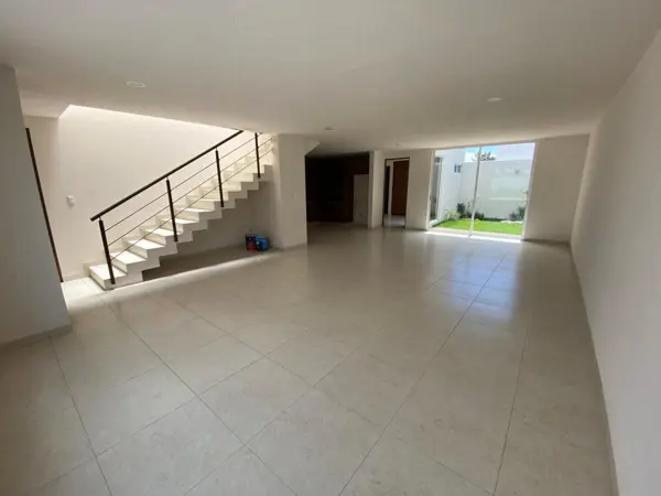 Casa en venta en Tizatlalli, Metepec — foto 3 de 25