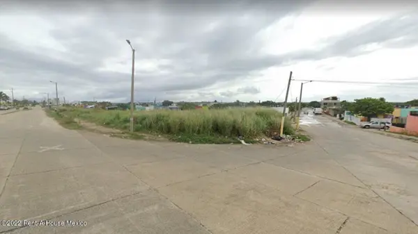 Terreno en venta en Fraccionamiento Paraíso Coatzacoalcos, Coatzacoalcos — foto 3 de 12