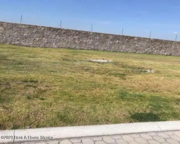 Terreno en venta en Llano Grande, Metepec — foto 2 de 11