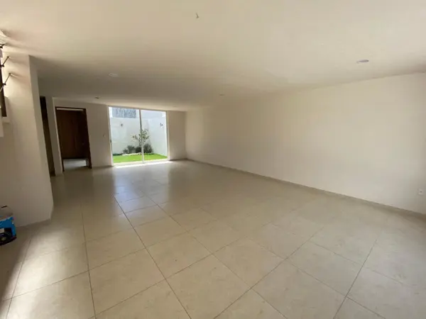 Casa en venta en San Salvador Tizatlalli, Metepec — foto 3 de 16