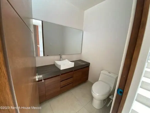 Casa en venta en San Salvador Tizatlalli, Metepec — foto 2 de 28