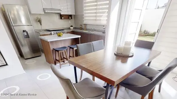 Casa en venta en San Miguel Zinacantepec Centro, Zinacantepec — foto 3 de 21