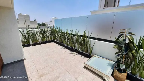 Casa en venta en Miguel Hidalgo, Tláhuac — foto 3 de 33
