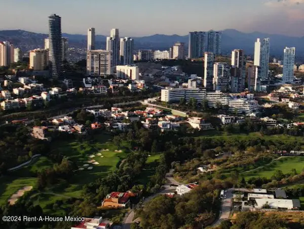 Terreno en venta en Bosque Real, Huixquilucan — foto 3 de 11