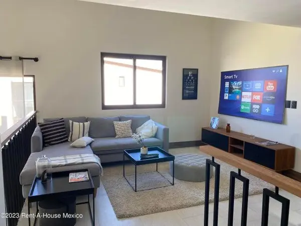 Casa en venta en Llano Grande, Metepec — foto 3 de 25
