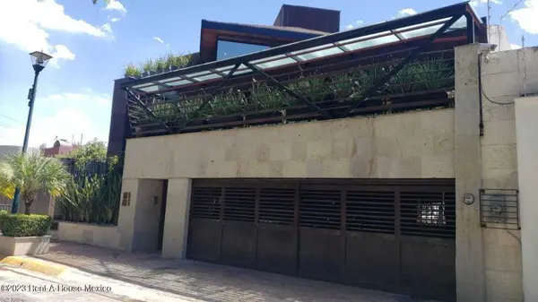 Casa en Venta en Huixquilucan, Bosques de la Herradura 24-1949 MM — foto 1 de 20