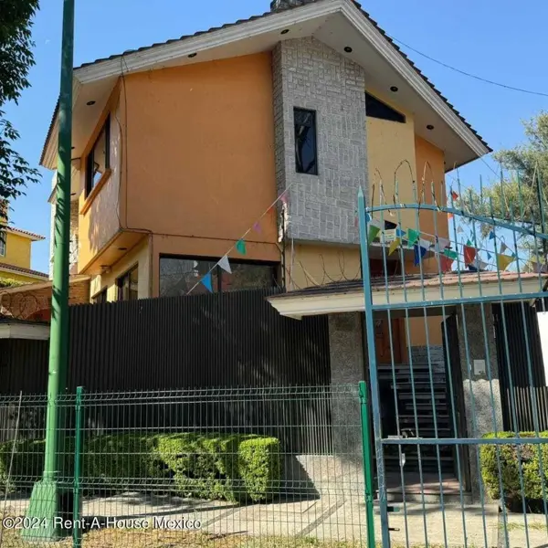 Casa en Venta en Bosques de Tetlameya NC 24-3739 — foto 1 de 37