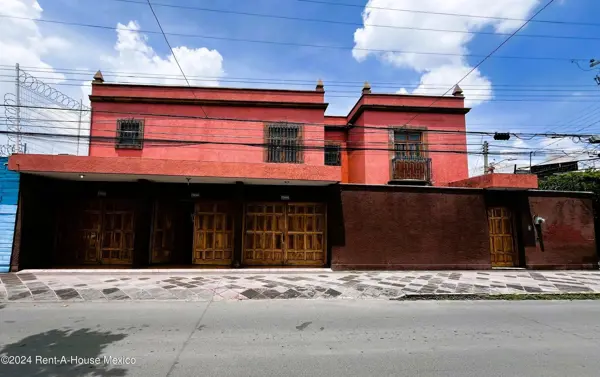 Casa en Venta en Centro Queretaro GIS 25-704 — foto 1 de 27