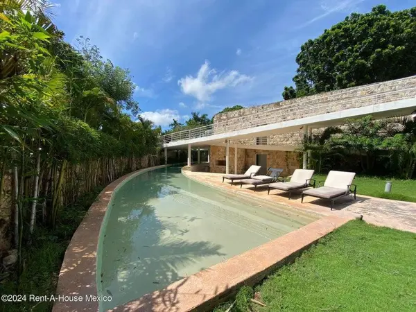 Terreno en Venta en Mérida, Temozón Norte NC. 25-737 — foto 1 de 23