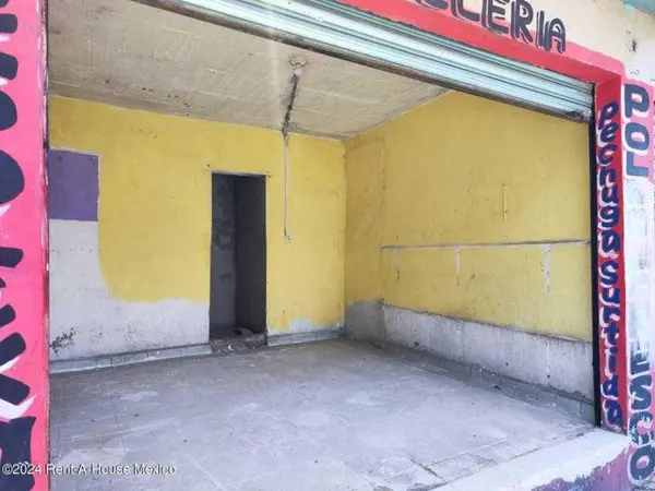 Casa en venta en Santa María Tulpetlac, Ecatepec de Morelos — foto 2 de 21