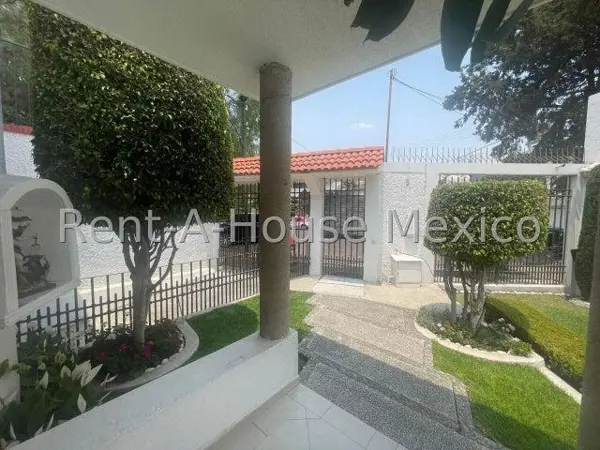 Casa en Venta en Tlalpan, Colinas del Bosque AM. 25-1095 — foto 1 de 88