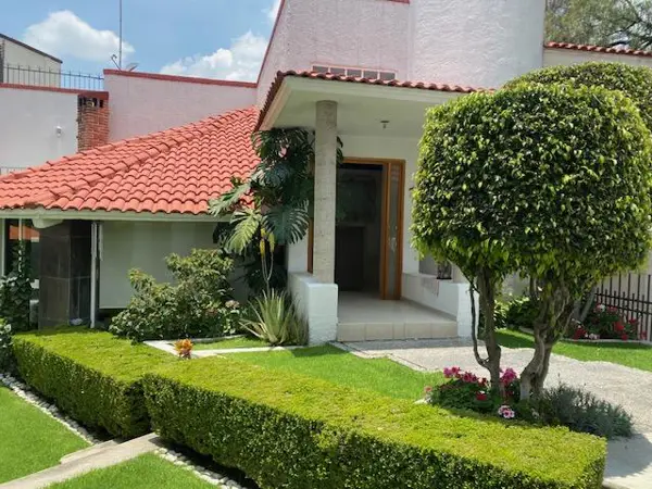Casa en venta en Colinas del Bosque, Tlalpan — foto 2 de 88