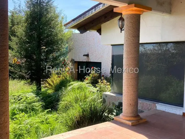 Casa en venta en Canalejas, Jilotepec — foto 1 de 25
