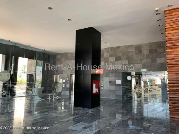 Oficina en Venta en Boulevard Palmas Hills, Hacienda de las Palmas RU 25-3495. — foto 1 de 33