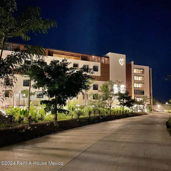 Departamento en Venta en Avenida Cabo Norte, Temozon Norte RU 25-435. — foto 1 de 19