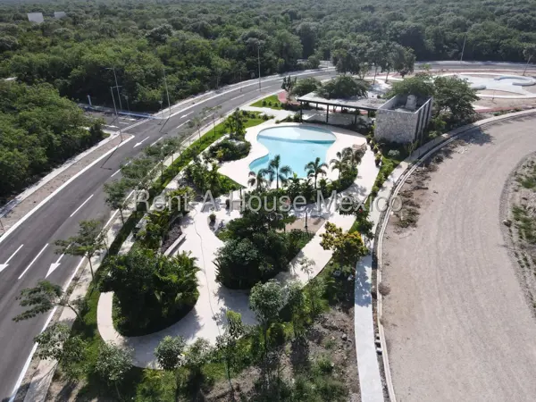 Terreno en venta en Pueblo Misnebalam, Mérida — foto 2 de 28