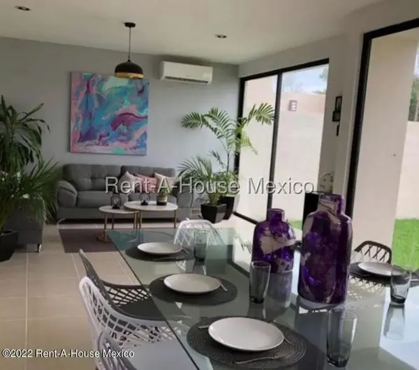 Casa en Venta en Conkal, Yucatan JL 25-3009. — foto 1 de 12
