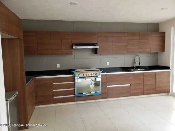 Casa en Venta en Metepec San Salvador Tizatlalli AF 27-357 — foto 1 de 18