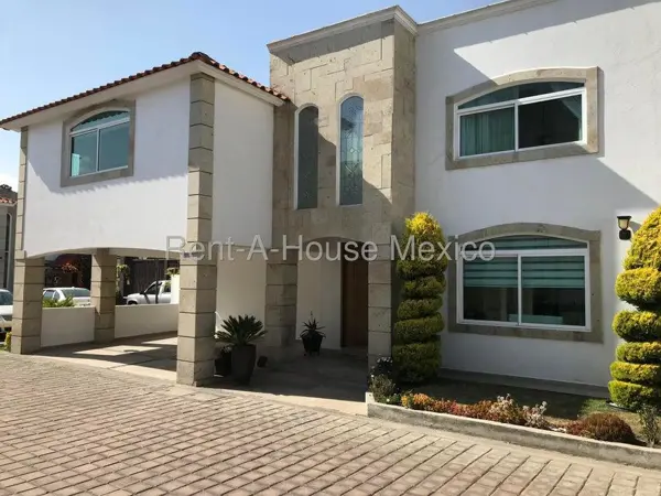 Casa en venta en Llano Grande, Metepec — foto 2 de 29