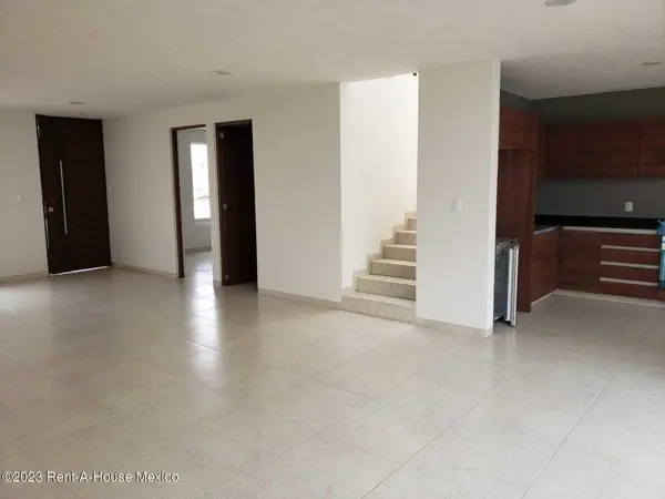 Casa en Venta en San Salvador Tizatlalli , Metepec JL 26-632. — foto 1 de 15